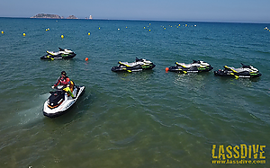 Rent a jet ski and live the adrenaline! 