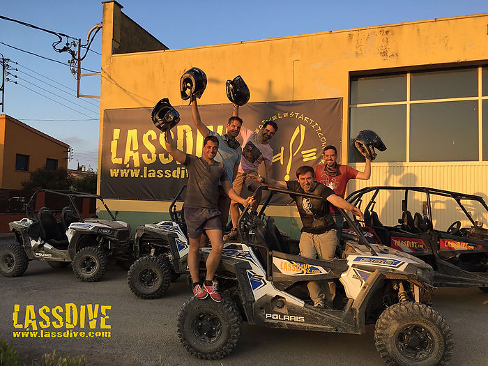 Unforgettable bachelor parties with Lassdive!