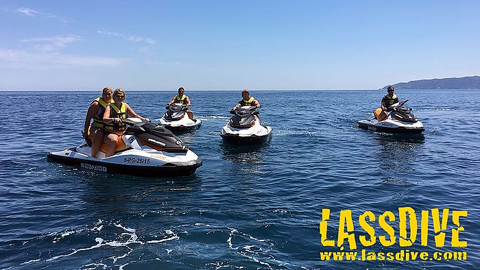 When good weather arrives the jet skis tours are available!