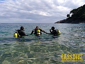 Haciendo Submarinismo en la costa Catalana