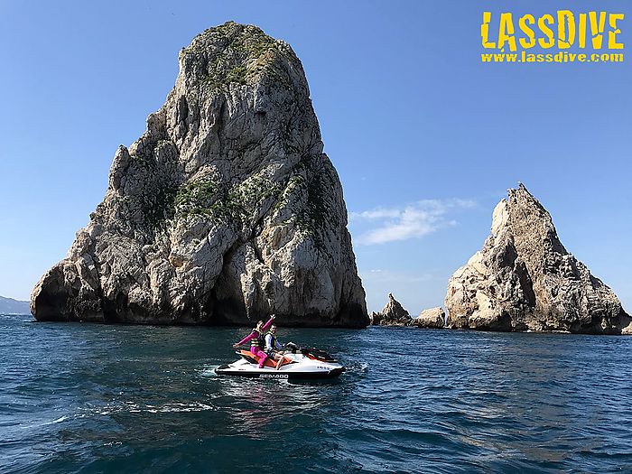 It's time to live intensely a jet ski tour