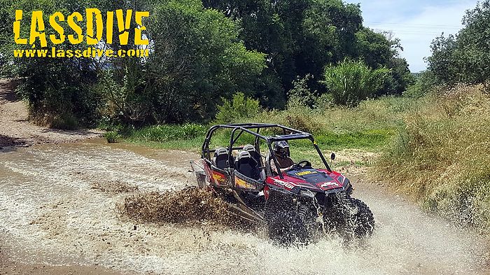 Recorridos en buggies 4x4 en el Parque Natural de Les Gavarres