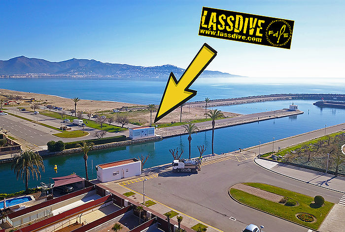 Nou centre d'esports d'aventura i d'activitats aquàtiques Lassdive a Empuriabrava